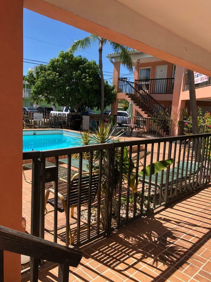 Rose Motel Clearwater Beach Εξωτερικό φωτογραφία
